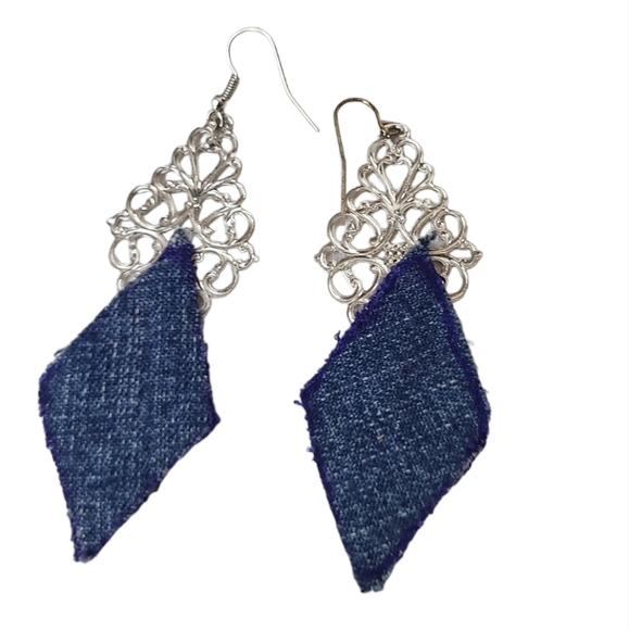 Denim Diamond Swirl Silver Earrings - Picture 2 of 2